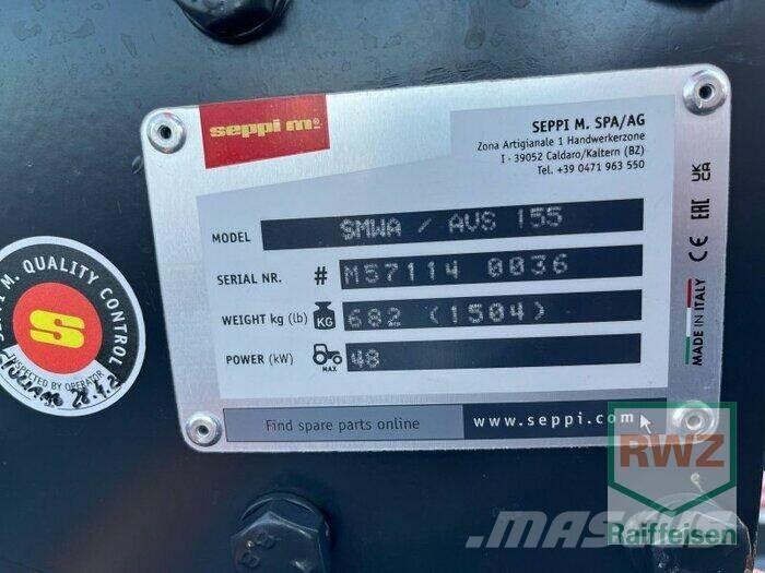  SMWA avs L 155 Klepelmaaiers