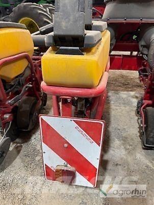 Väderstad Tempo V8 Zaaimachines