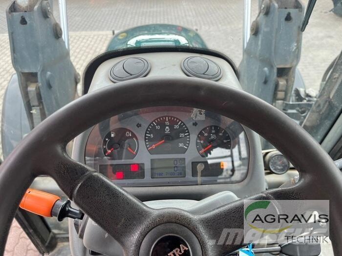 Valtra A 83 H Tractoren