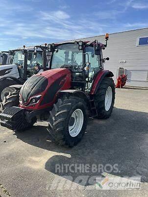 Valtra A105MH4 Tractoren