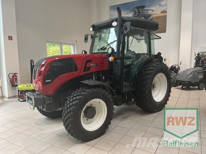 Valtra F105S 2D3 Tractoren