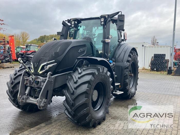 Valtra Q 305 1A9 Tractoren