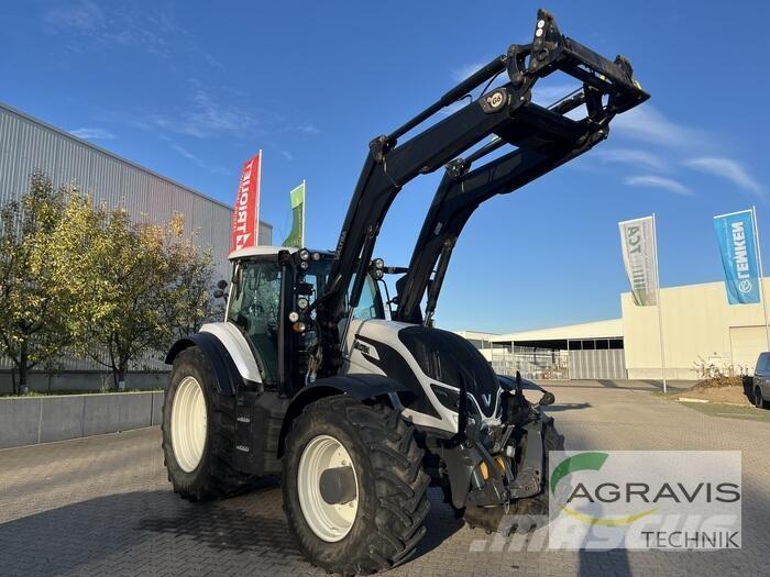 Valtra T 174 A Tractoren