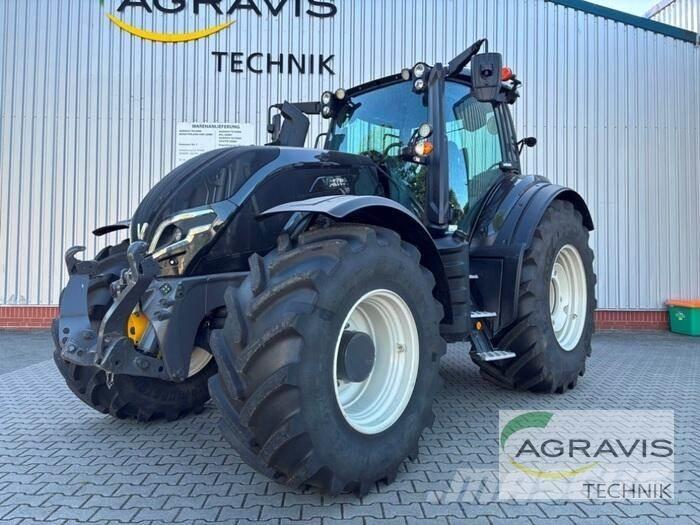 Valtra T 235 D Tractoren