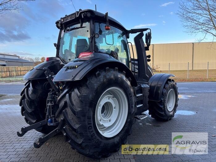 Valtra T 235 D Tractoren