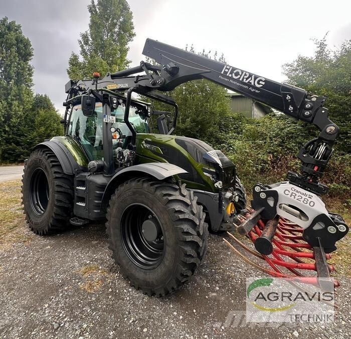Valtra T 235 D 2A1 Tractoren