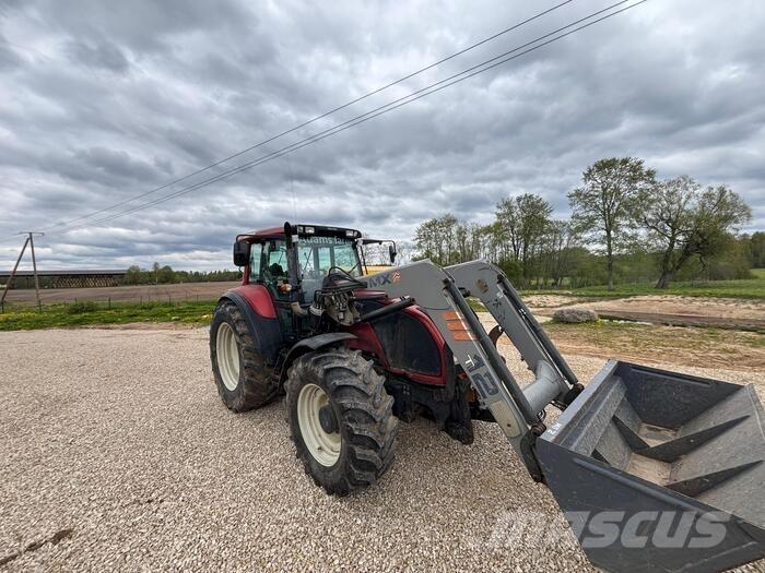 Valtra T130 Tractoren