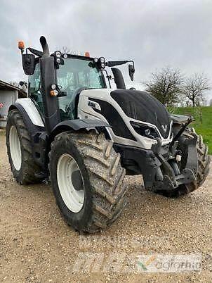 Valtra T174 DIRECT Tractoren