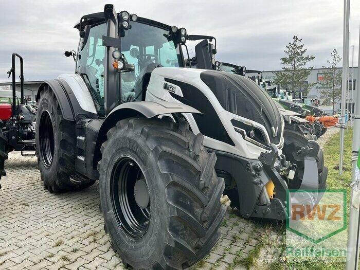 Valtra T215 Direct Tractoren