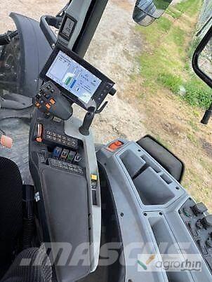 Valtra T234 VERSU Tractoren