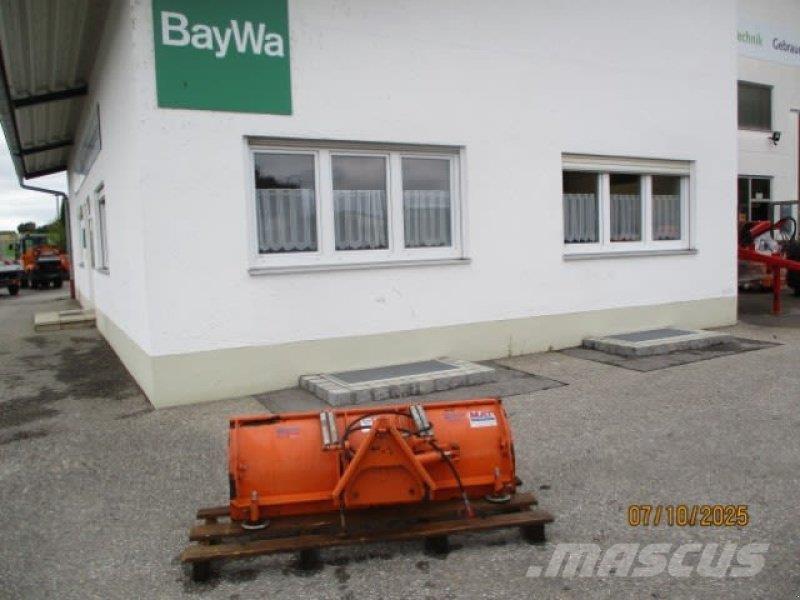  Aigner UKS 150 Sneeuwschuivers en -ploegen