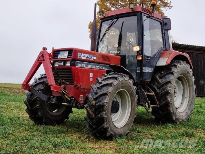 Case IH 844 XL Tractoren