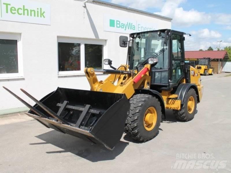 CAT 907 Wielladers