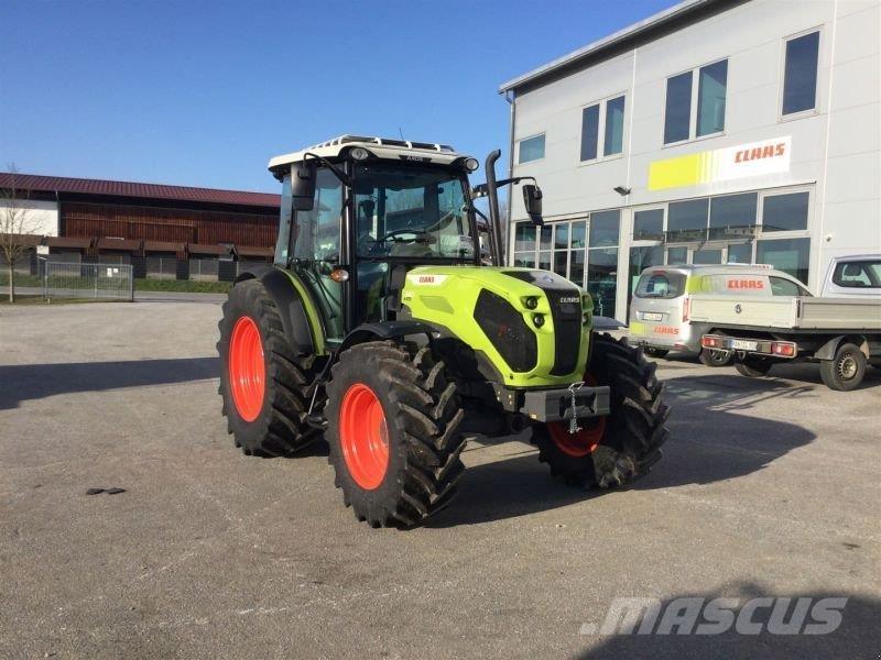 CLAAS AXOS 240 Tractoren