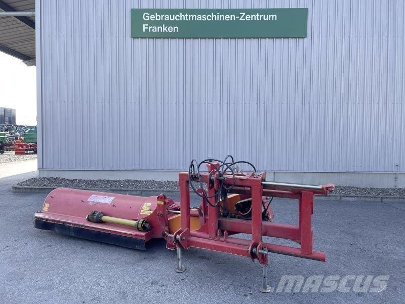 Dücker USM 21 Getrokken veldhakselaar
