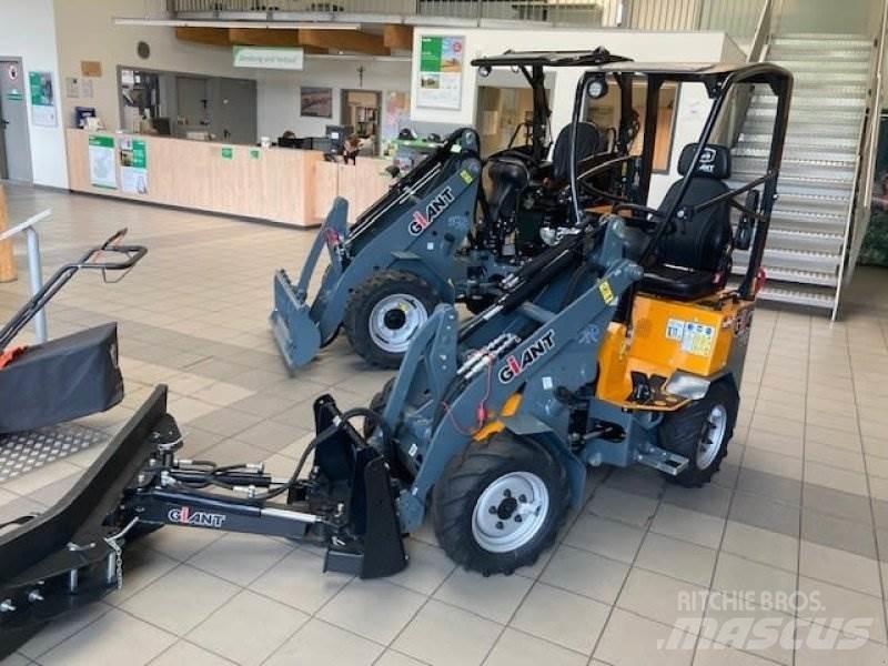 GiANT G1200 Schrankladers