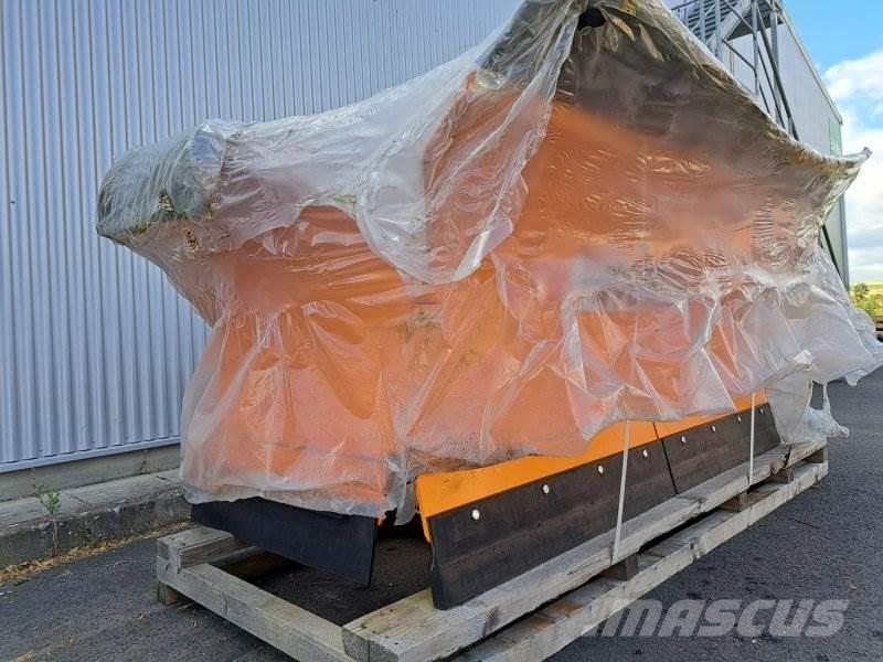 Hydrac FKU 440 Sneeuwschuivers en -ploegen