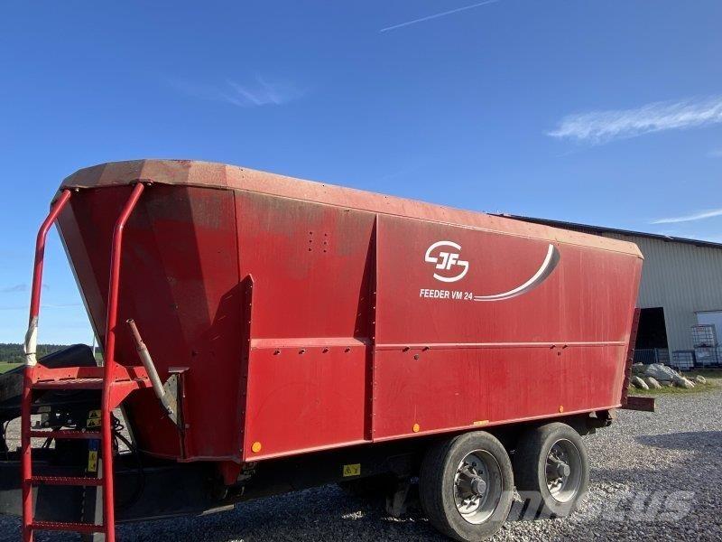 JF VM 24-3 SC Mengvoedermachines