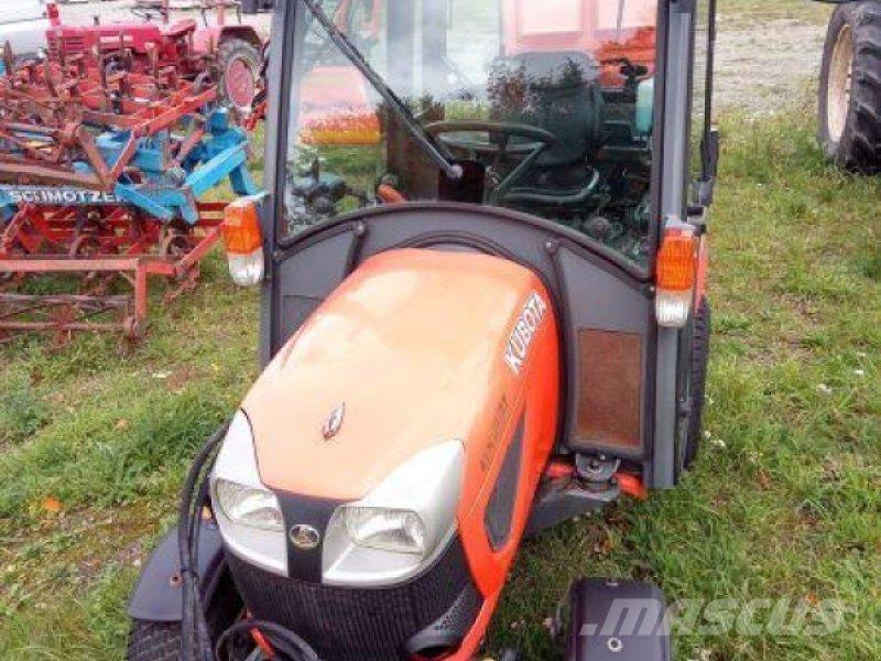 Kubota BX231 Compacttrekkers