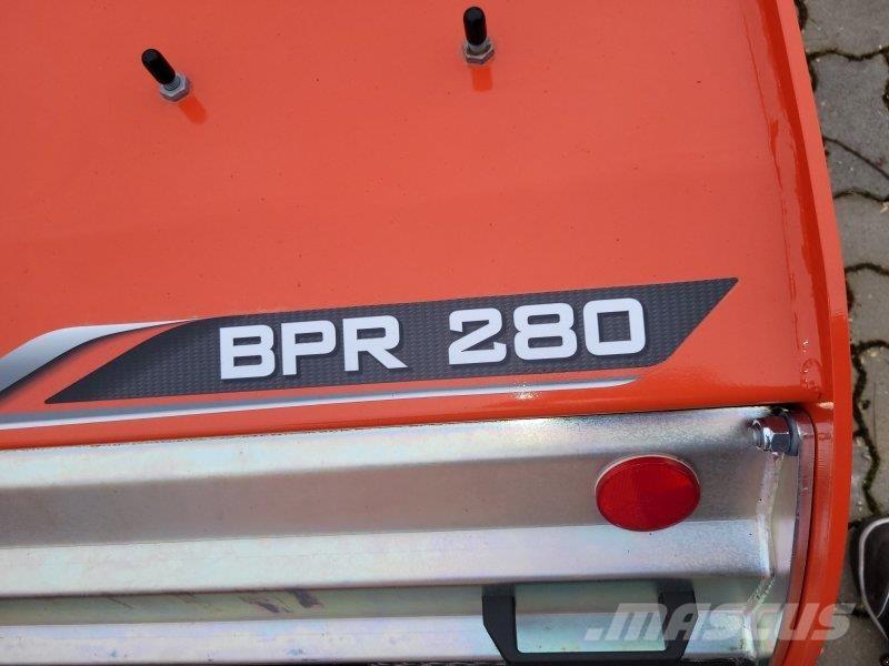 Kuhn BPR 280 Compostomzetters