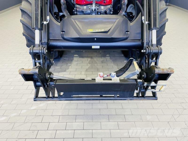 Valtra G135A Tractoren