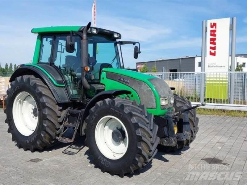 Valtra N141 Tractoren