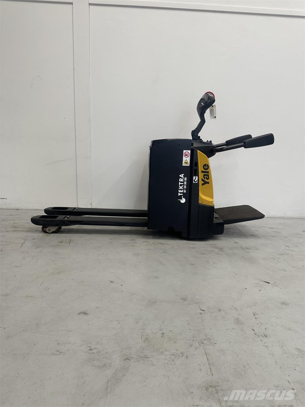 Yale MP20X-E843 Pallettruck met meerij platform