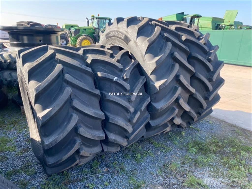 BKT 650/65R42 Banden, wielen en velgen