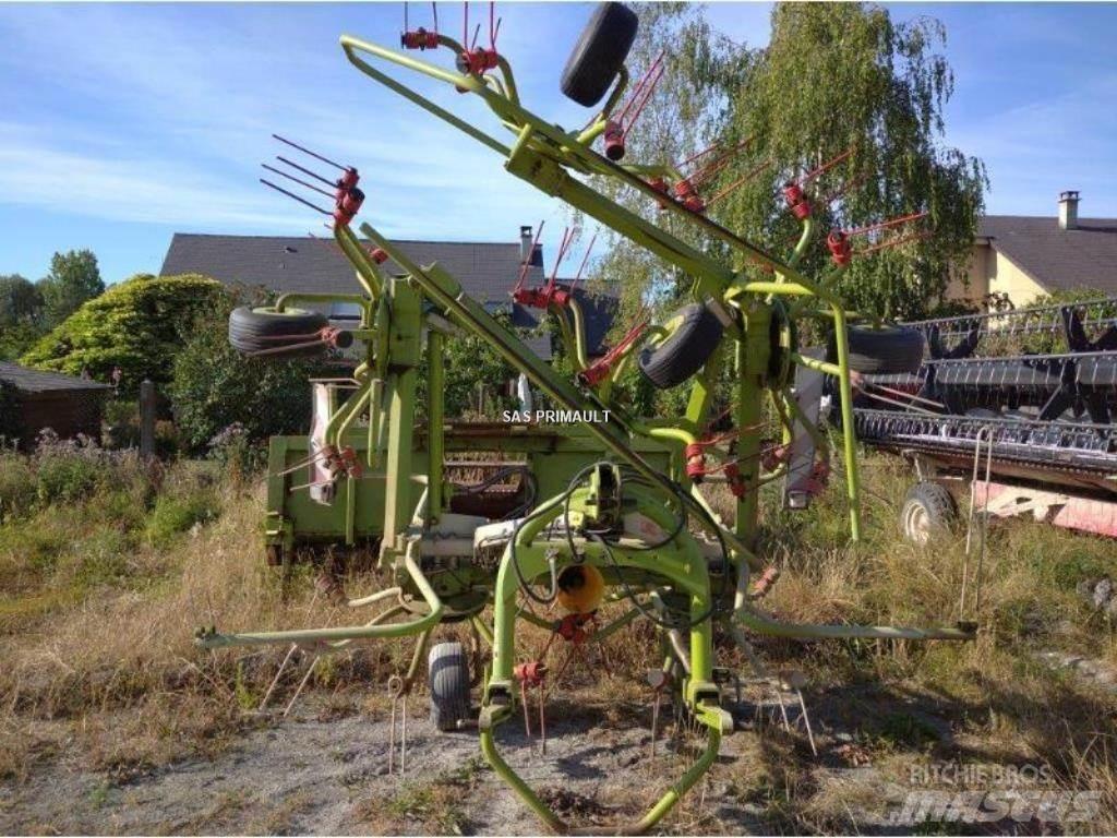 CLAAS VOLTO 770 Schudders