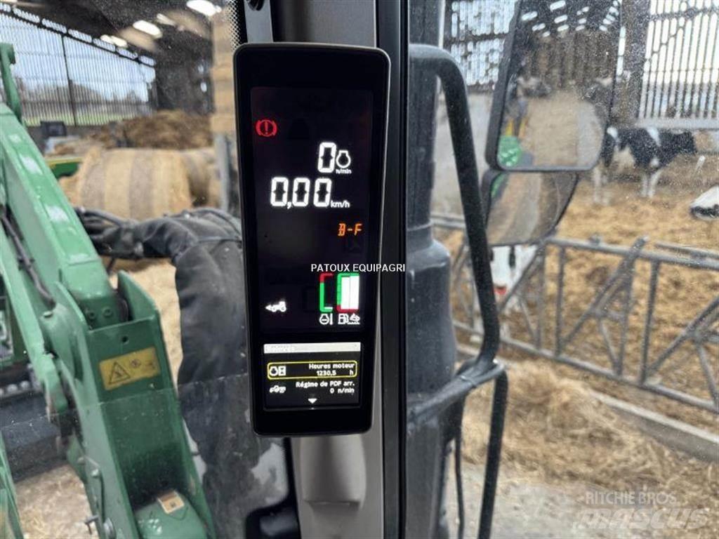 John Deere 6120M Tractoren