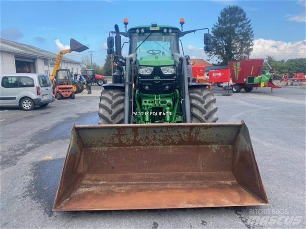 John Deere 6155M Tractoren