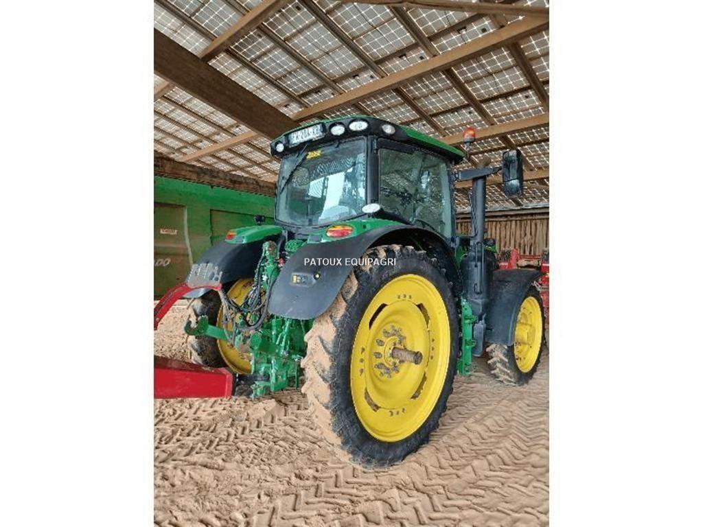 John Deere 6155R Tractoren
