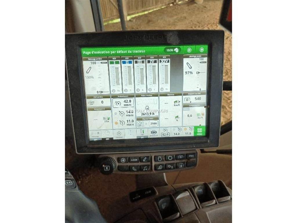 John Deere 6155R Tractoren