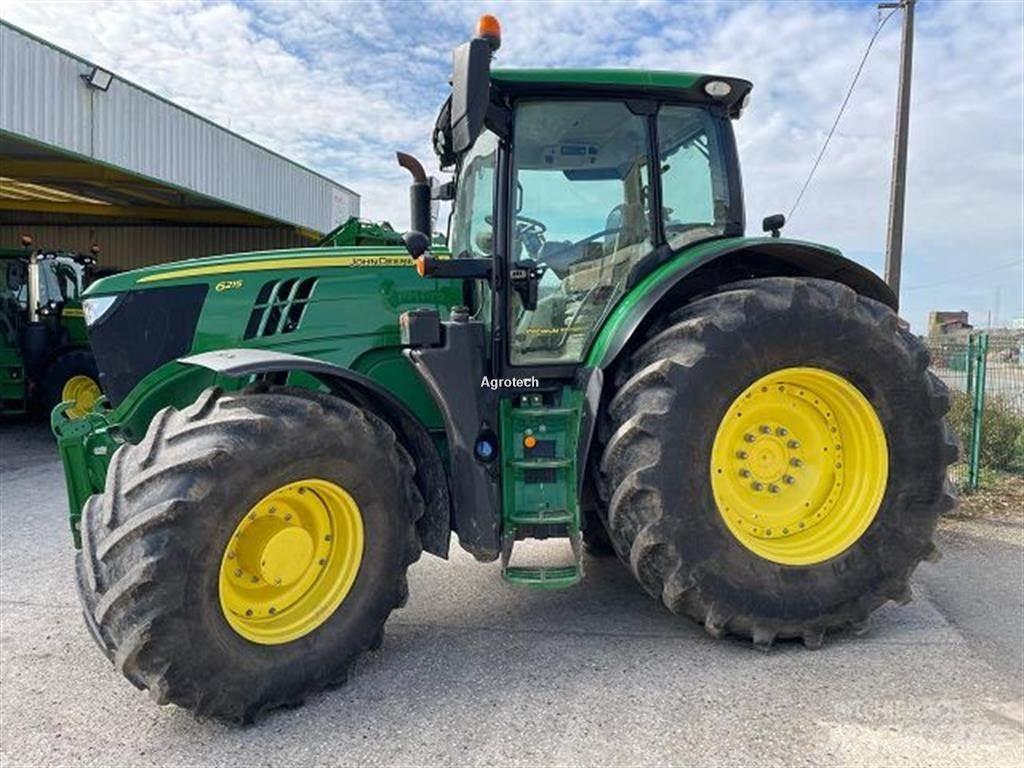 John Deere 6215R Tractoren