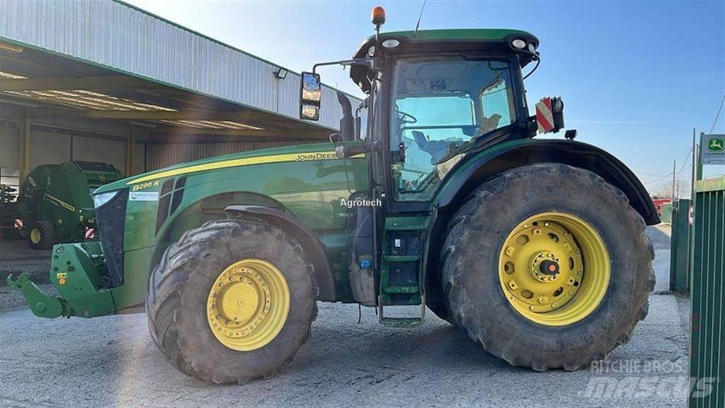 John Deere 8295R Tractoren
