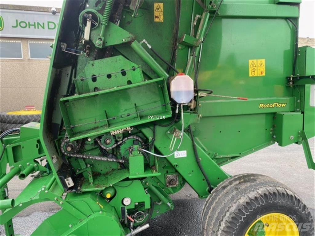 John Deere 864 Ronde-balenpersen