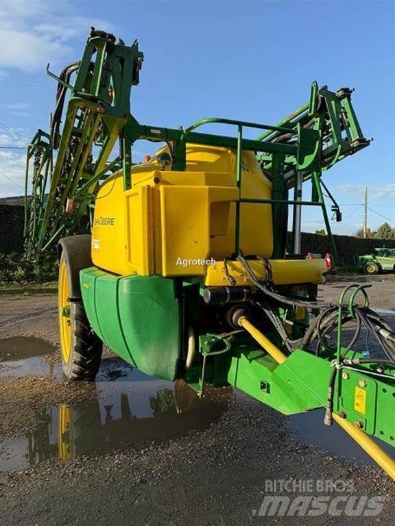 John Deere M740 Getrokken spuitmachines