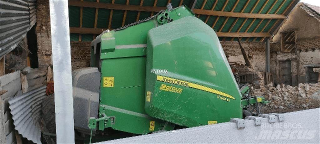 John Deere V461M Ronde-balenpersen