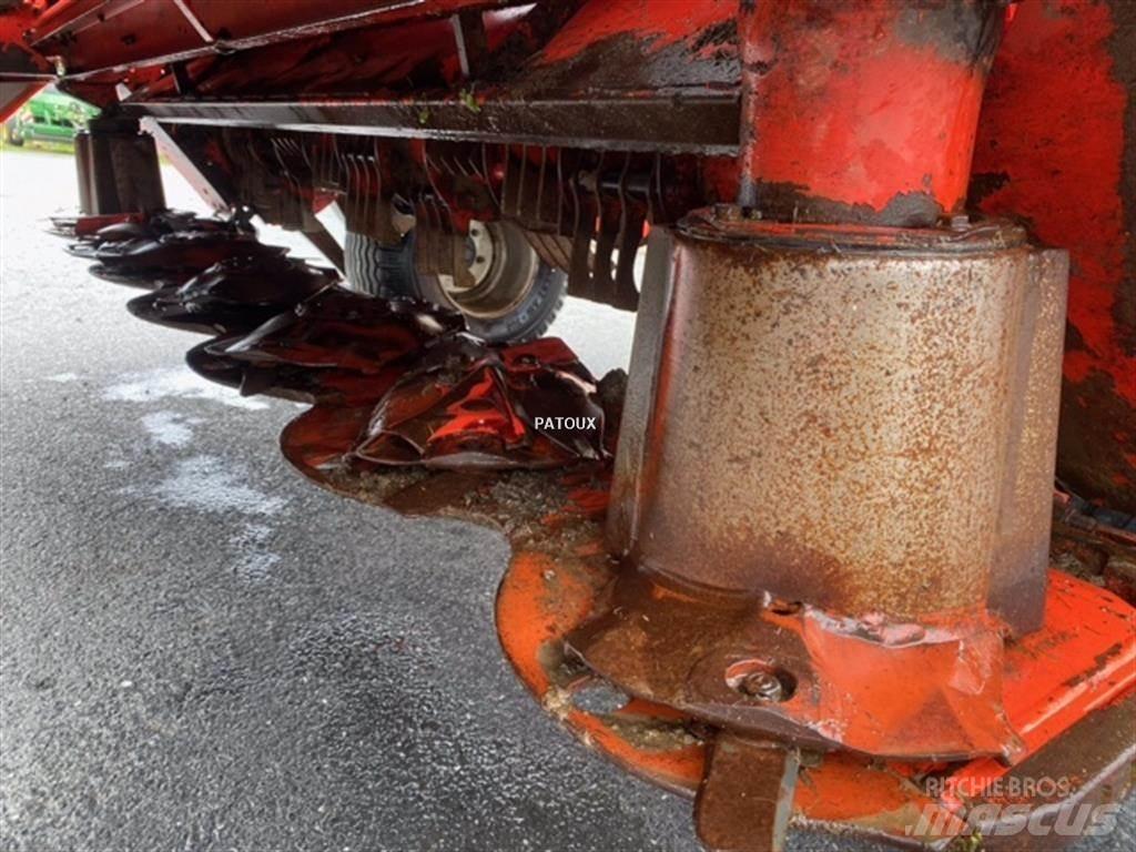 Kuhn FC 3160 TCD Maaikneuzers