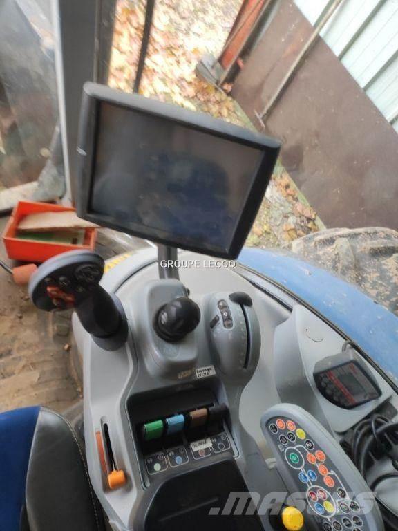 New Holland T7.210 Tractoren