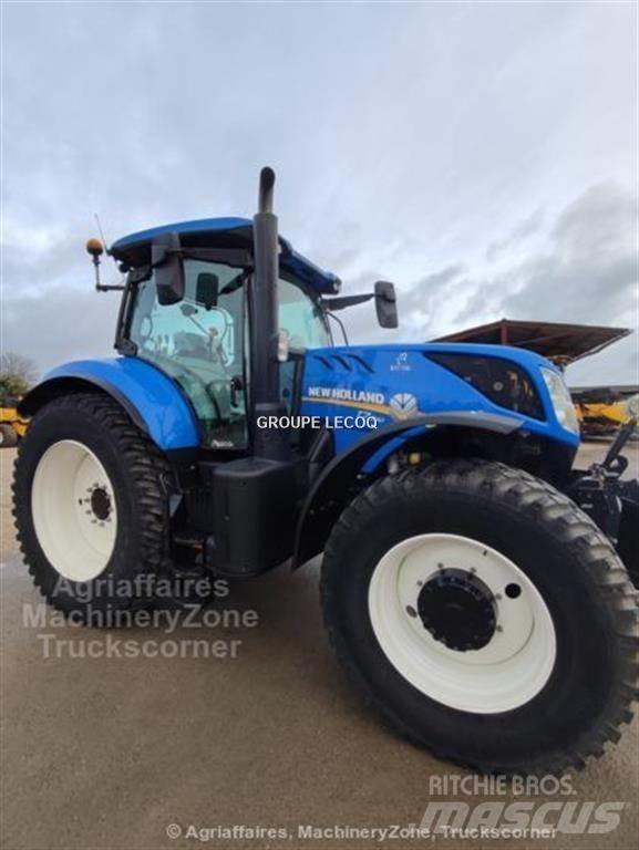 New Holland T7 230 Tractoren