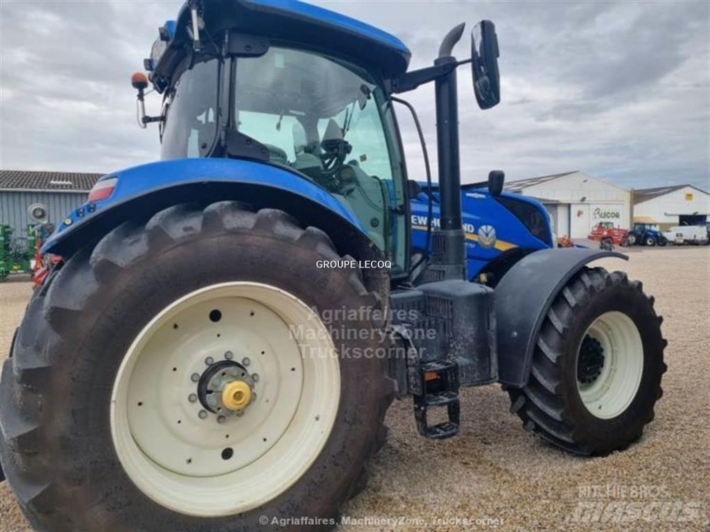 New Holland T7.270 Tractoren
