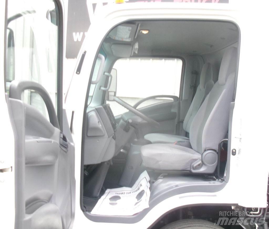 Isuzu MPR XD Bakwagens met gesloten opbouw