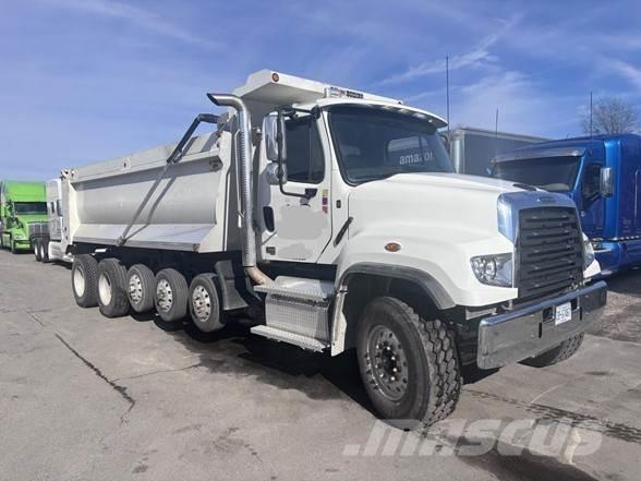 Freightliner 114SD Kipper