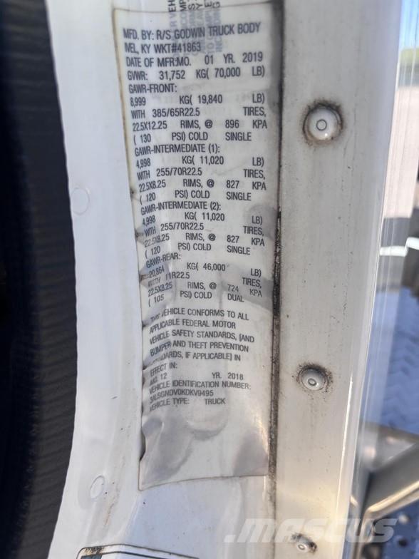 Freightliner 122SD Kipper