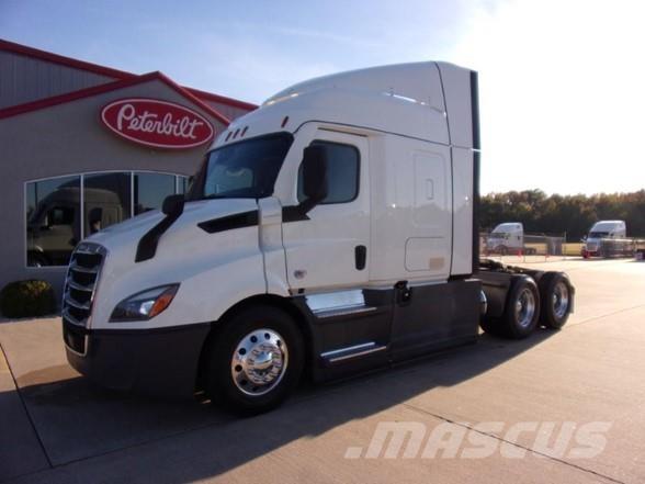 Freightliner CASCADIA 116 Trekkers