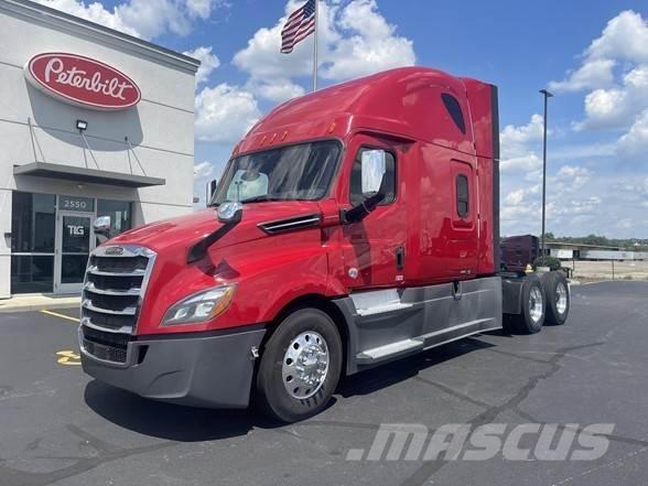 Freightliner CASCADIA 126 Trekkers
