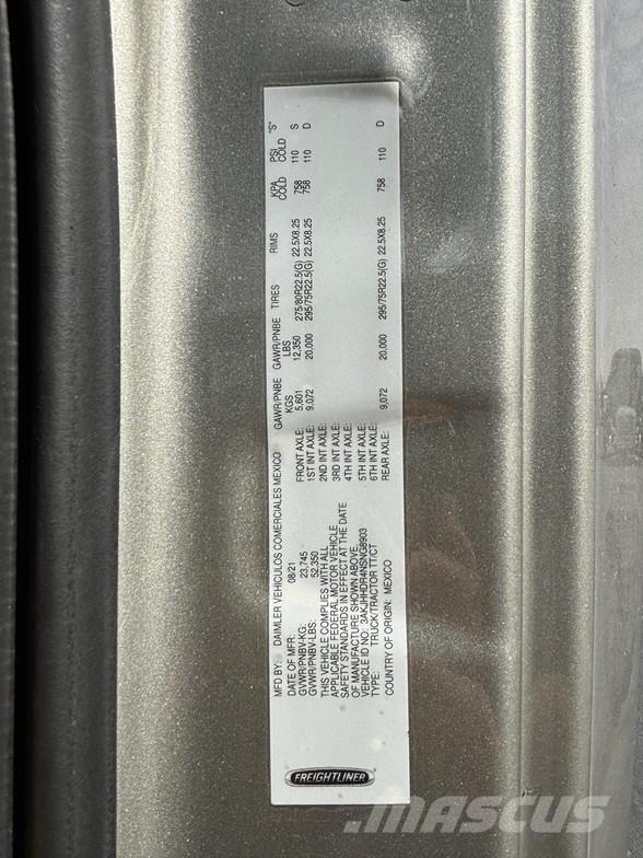 Freightliner CASCADIA 126 Trekkers