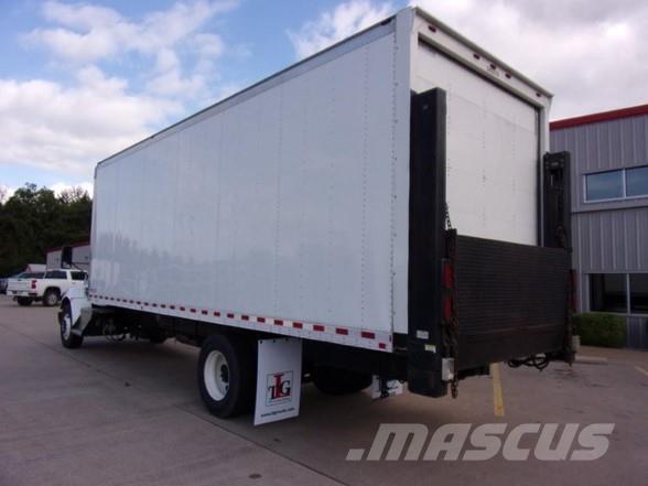 Kenworth T300 Bakwagens met gesloten opbouw