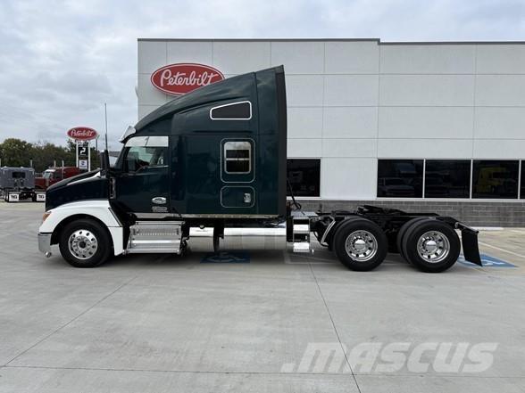 Kenworth T680 Trekkers